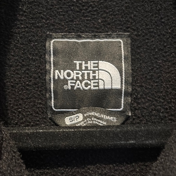 The North Face Denali Performance Jacket with Full-Length Zipper - Picture 2 of 8